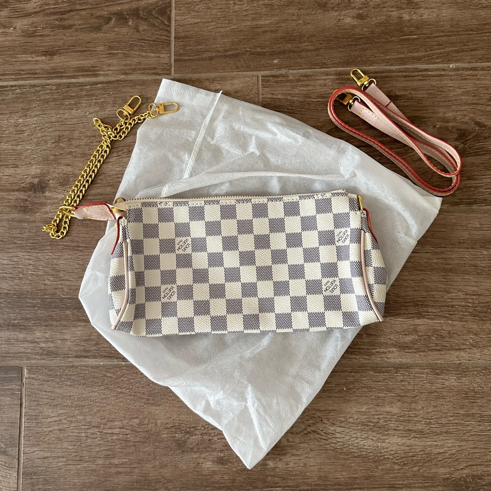 White LV Fashion Bag